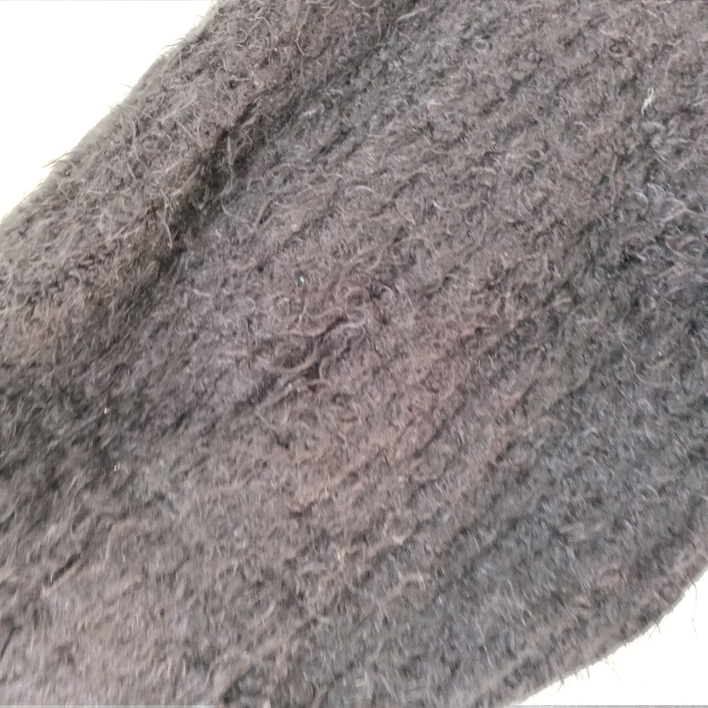Cece XXL Black Fuzzy Sleeves Knit Sweater - Picture 11 of 13